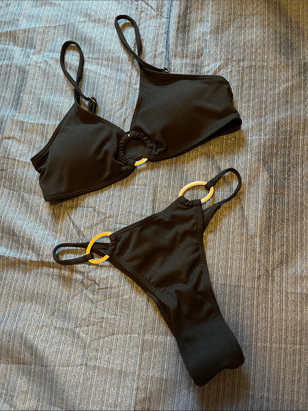 Black Ring-Accent Women's Bikini Set
